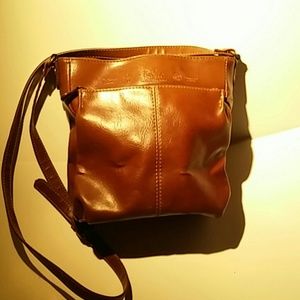 Relic Classic Brown Leather Bag
